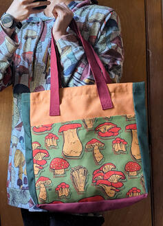 Mushy tote